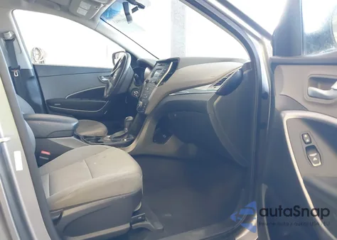 2016 Hyundai Santa Fe Sport 2.4L из США, поврежденный, VIN 5XYZUDLB3GG374574